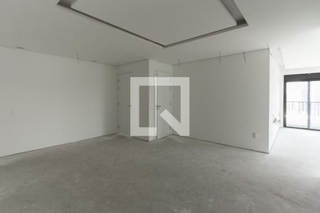 Apartamento à venda com 374m², 5 quartos e 5 vagas Apartamento à venda com 374m², 5 quartos e 5 vagasSuíte 4