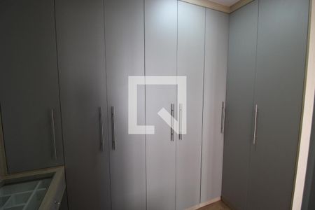 Apartamento à venda com 63m², 2 quartos e 1 vagaCloset da suíte