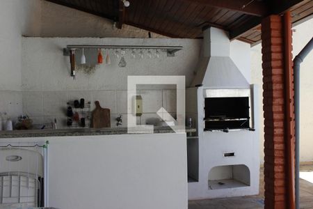 Casa à venda com 188m², 4 quartos e 4 vagasÁrea comum - Churrasqueira