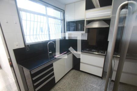 Apartamento à venda com 147m², 3 quartos e 1 vagaCozinha