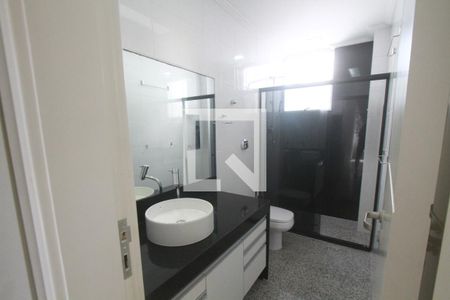 Apartamento à venda com 147m², 3 quartos e 1 vagaBanheiro Suite