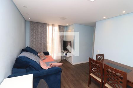 Sala de TV de apartamento à venda com 3 quartos, 63m² em Parque São Jorge, São Paulo