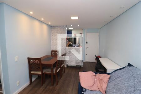 Sala de TV de apartamento à venda com 3 quartos, 63m² em Parque São Jorge, São Paulo