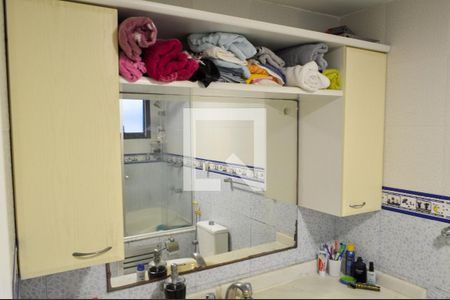 Casa de condomínio à venda com 120m², 4 quartos e 4 vagasBanheiro 