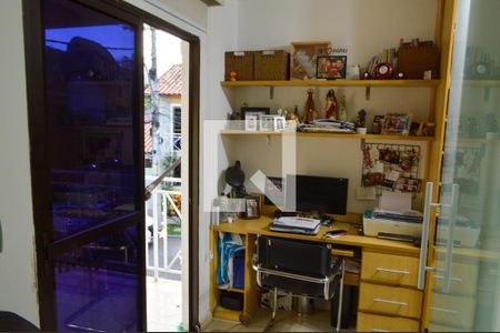 Casa de condomínio à venda com 120m², 4 quartos e 4 vagasEscritório da  Suíte 