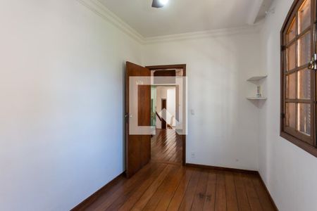 Casa à venda com 139m², 3 quartos e 2 vagas Casa à venda com 139m², 3 quartos e 2 vagasQuarto 1