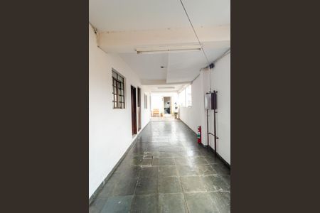 Casa à venda com 220m², 3 quartos e 3 vagas Casa à venda com 220m², 3 quartos e 3 vagasEntrada