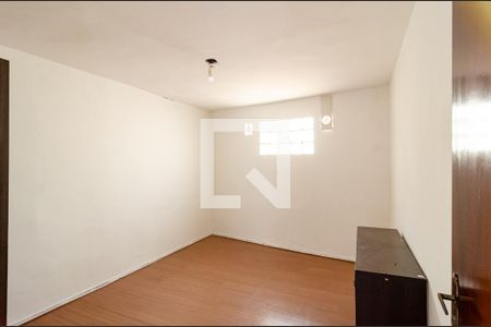 Casa à venda com 220m², 3 quartos e 3 vagas Casa à venda com 220m², 3 quartos e 3 vagasQuarto 2