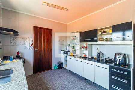 Casa de condomínio à venda com 190m², 3 quartos e 2 vagas Casa de condomínio à venda com 190m², 3 quartos e 2 vagasCozinha