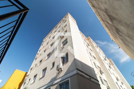 Apartamento para alugar com 44m², 2 quartos e 1 vaga Apartamento para alugar com 44m², 2 quartos e 1 vagaFachada