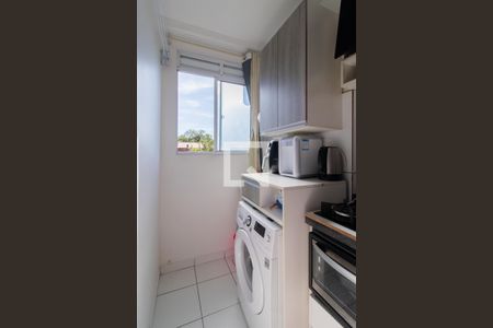 Apartamento para alugar com 44m², 2 quartos e 1 vaga Apartamento para alugar com 44m², 2 quartos e 1 vagaCozinha e Área de Serviço