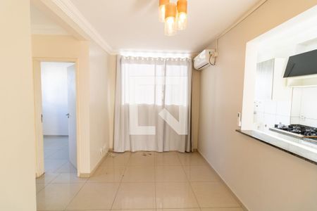 Sala de apartamento à venda com 2 quartos, 44m² em Glória, Porto Alegre