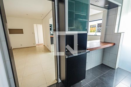 Apartamento à venda com 80m², 2 quartos e 2 vagasCozinha