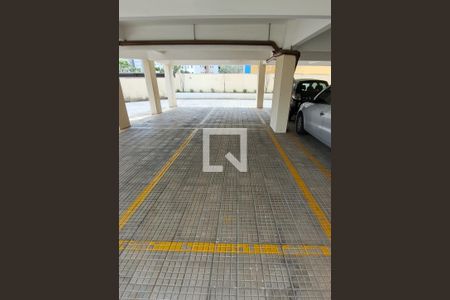 Apartamento à venda com 80m², 2 quartos e 2 vagas Apartamento à venda com 80m², 2 quartos e 2 vagasVagas de garagem