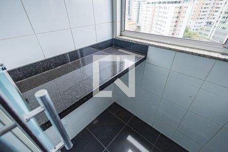 Apartamento à venda com 80m², 2 quartos e 2 vagasArea de serviço
