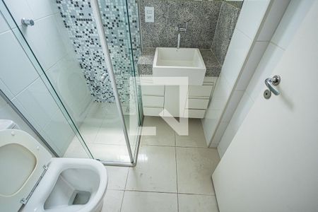 Apartamento à venda com 80m², 2 quartos e 2 vagasBanheiro