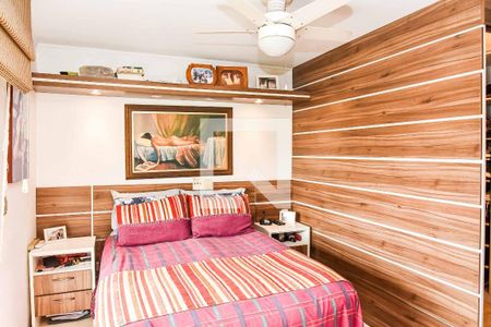 Apartamento à venda com 238m², 3 quartos e 2 vagas Apartamento à venda com 238m², 3 quartos e 2 vagasSuíte