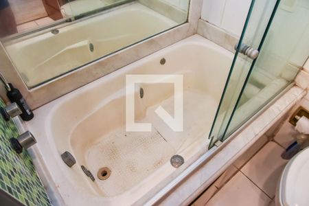 Apartamento à venda com 238m², 3 quartos e 2 vagas Apartamento à venda com 238m², 3 quartos e 2 vagasBanheiro