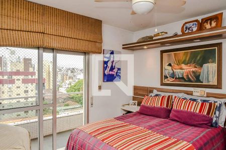 Apartamento à venda com 238m², 3 quartos e 2 vagas Apartamento à venda com 238m², 3 quartos e 2 vagasSuíte