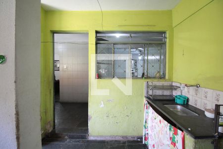 Casa à venda com 280m², 4 quartos e 5 vagasArea de Serviço