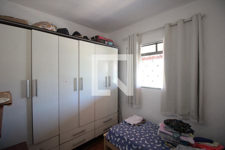 Casa à venda com 280m², 4 quartos e 5 vagasQuarto 2