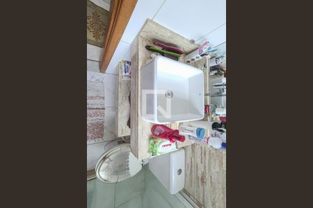 Casa à venda com 70m², 3 quartos e 1 vagaBanheiro