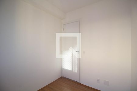 Quarto 1 de apartamento para alugar com 2 quartos, 33m² em Itaquera, São Paulo
