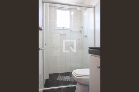 Apartamento à venda com 117m², 4 quartos e 2 vagas Apartamento à venda com 117m², 4 quartos e 2 vagasBanheiro social