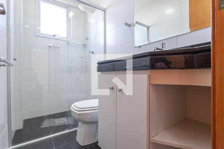 Apartamento à venda com 117m², 4 quartos e 2 vagas Apartamento à venda com 117m², 4 quartos e 2 vagasBanheiro social