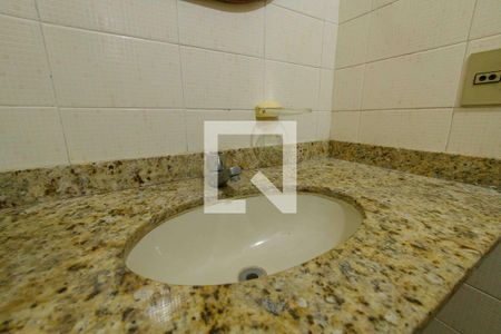 Casa de condomínio à venda com 900m², 6 quartos e 3 vagasBanheiro Quintal