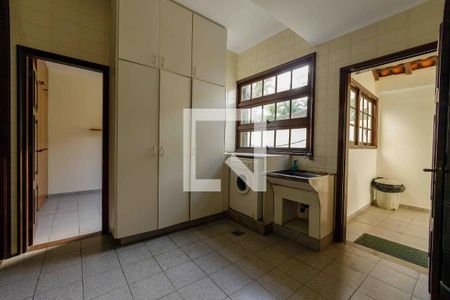 Casa de condomínio à venda com 900m², 6 quartos e 3 vagasÁrea de Serviço