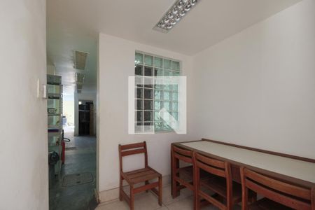 Casa para alugar com 400m², 10 quartos e 8 vagas Casa para alugar com 400m², 10 quartos e 8 vagasQuarto