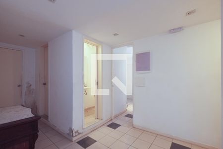 Casa para alugar com 400m², 10 quartos e 8 vagas Casa para alugar com 400m², 10 quartos e 8 vagasQuarto