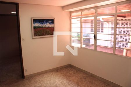 Casa à venda com 250m², 3 quartos e 1 vagaSala de Jantar