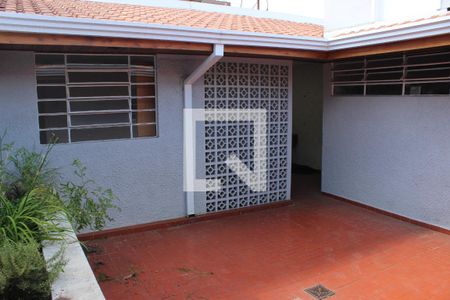 Casa à venda com 250m², 3 quartos e 1 vagaQuintal