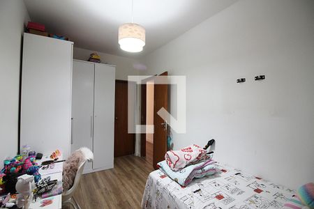 Casa à venda com 250m², 3 quartos e 2 vagasSuíte 2