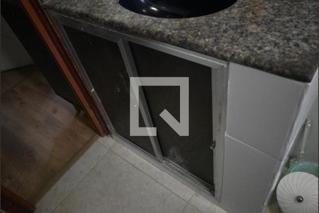 Apartamento para alugar com 60m², 2 quartos e 1 vagaBanheiro - Armário