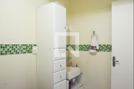 Apartamento à venda com 62m², 2 quartos e 1 vaga Apartamento à venda com 62m², 2 quartos e 1 vagaBanheiro