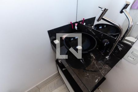 Casa para alugar com 200m², 3 quartos e 2 vagas Casa para alugar com 200m², 3 quartos e 2 vagasBanheiro da Suíte 2