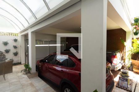 Casa para alugar com 200m², 3 quartos e 2 vagas Casa para alugar com 200m², 3 quartos e 2 vagasGaragem