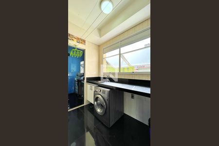 Apartamento à venda com 110m², 2 quartos e 2 vagasÁrea de Serviço