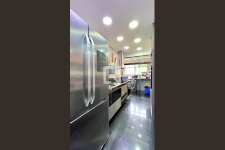 Apartamento à venda com 110m², 2 quartos e 2 vagasCozinha