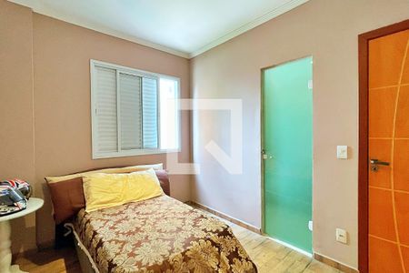 Apartamento à venda com 110m², 2 quartos e 2 vagasSuíte 2