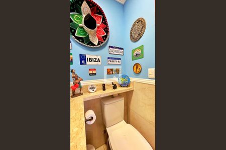 Apartamento à venda com 110m², 2 quartos e 2 vagasLavabo