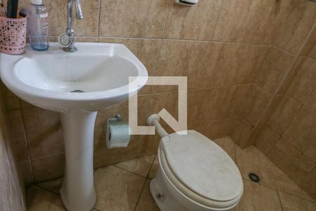 Casa à venda com 150m², 8 quartos e 2 vagasBanheiro Social 2