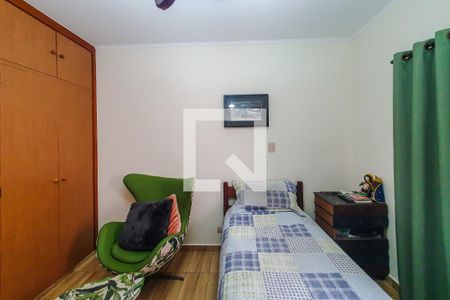 Casa à venda com 325m², 4 quartos e 6 vagas Casa à venda com 325m², 4 quartos e 6 vagasquarto 3