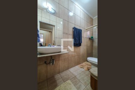 Casa à venda com 325m², 4 quartos e 6 vagas Casa à venda com 325m², 4 quartos e 6 vagasbanheiro