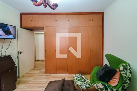 Casa à venda com 325m², 4 quartos e 6 vagas Casa à venda com 325m², 4 quartos e 6 vagasquarto 3