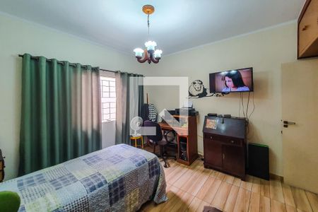 Casa à venda com 325m², 4 quartos e 6 vagas Casa à venda com 325m², 4 quartos e 6 vagasquarto 3