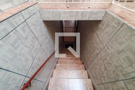 Casa à venda com 325m², 4 quartos e 6 vagas Casa à venda com 325m², 4 quartos e 6 vagasJardim Inverno para garagem